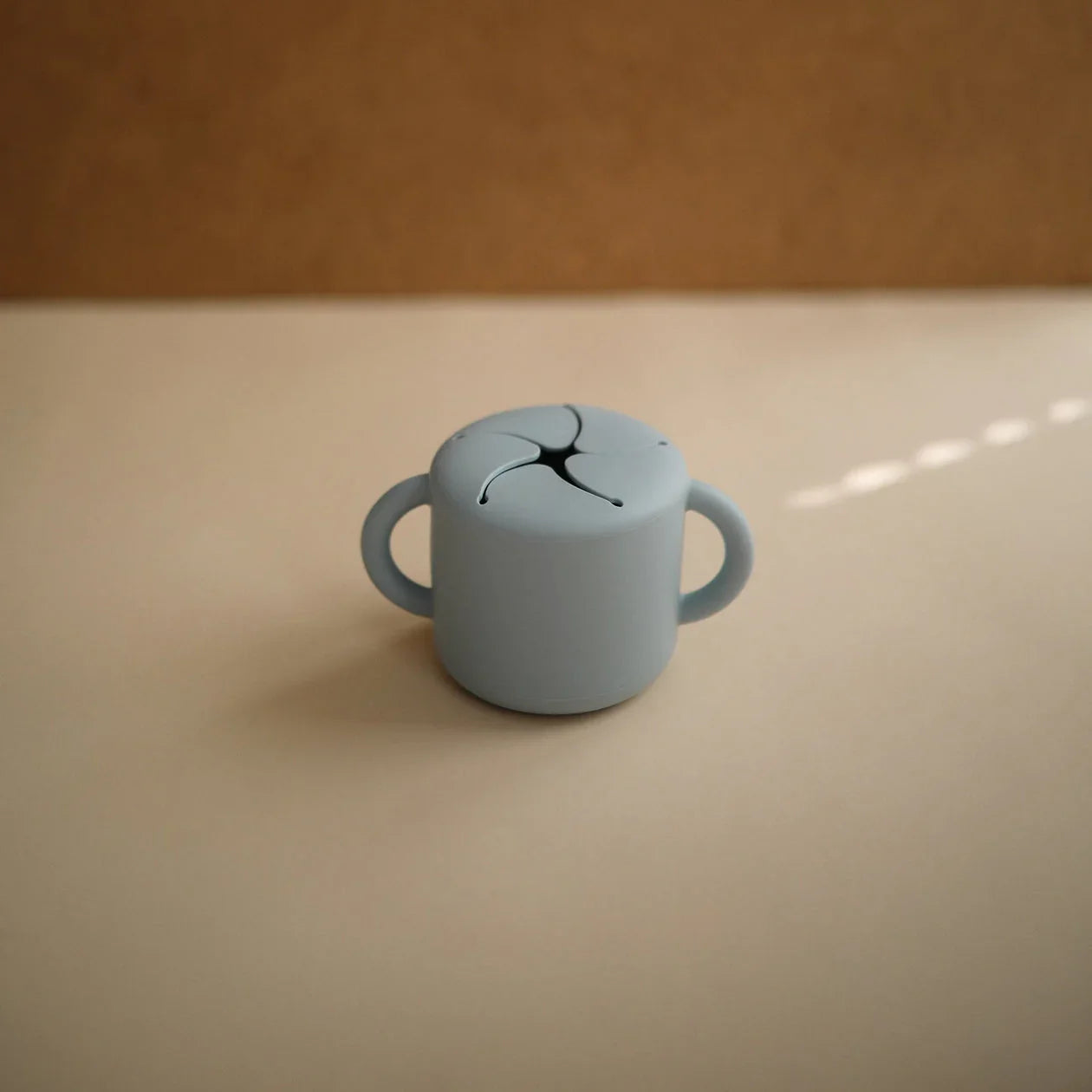 Mushie Mushie - Kids Snack Cup (Powder Blue) cup