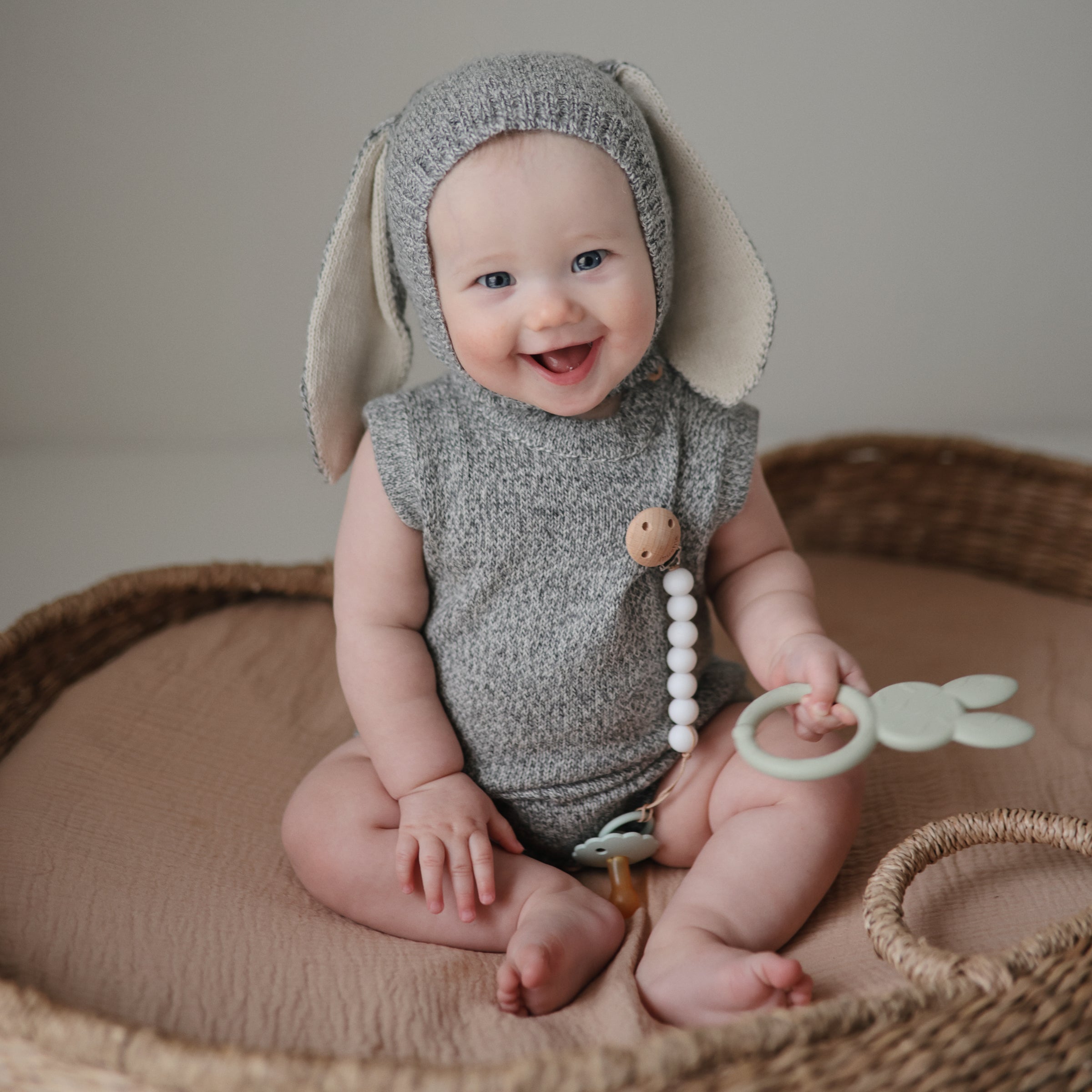 Mushie Mushie - Baby Silicone Teether (Bunny Sage) Comforter & teether