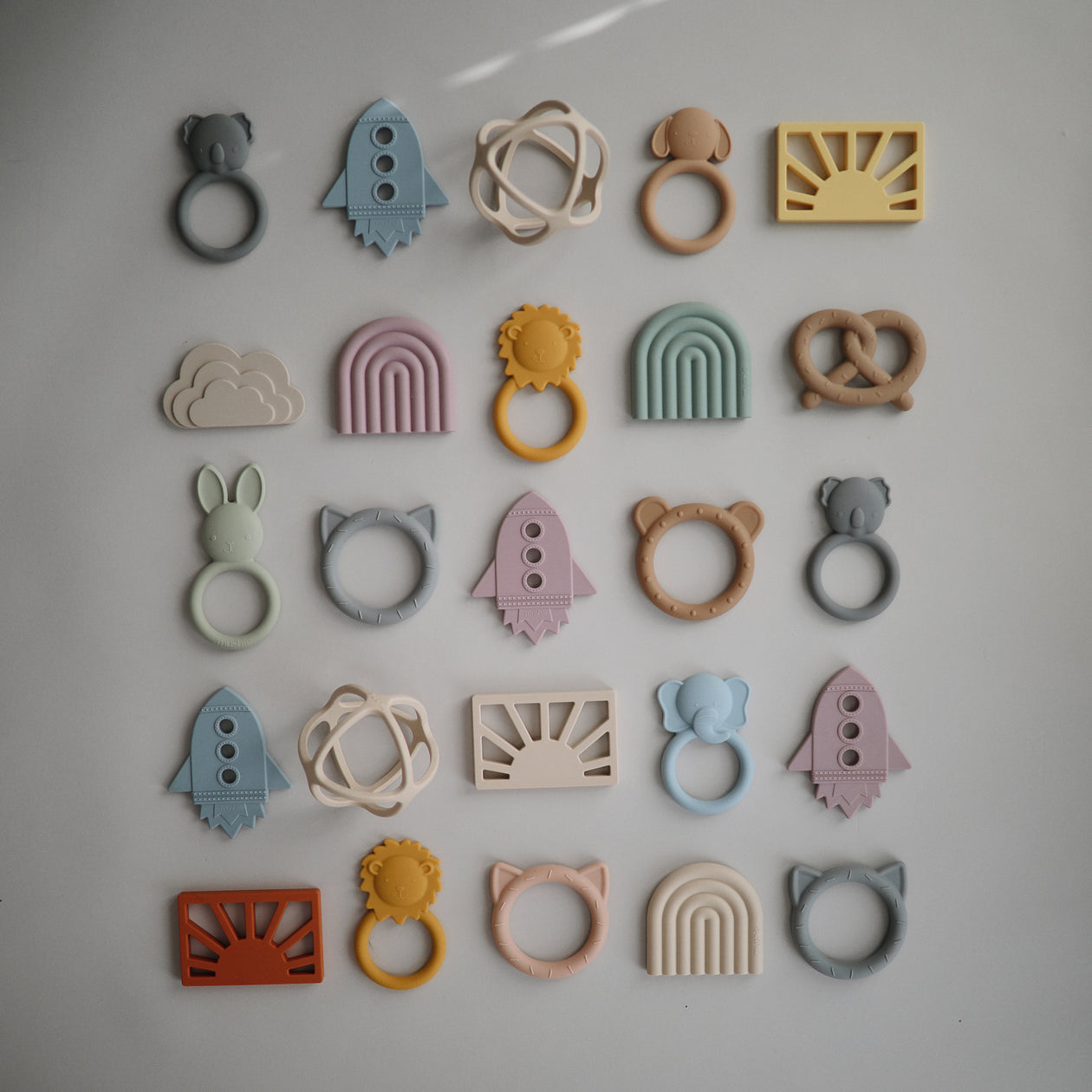 Mushie Mushie - Baby Silicone Teether (Bunny Sage) Comforter & teether