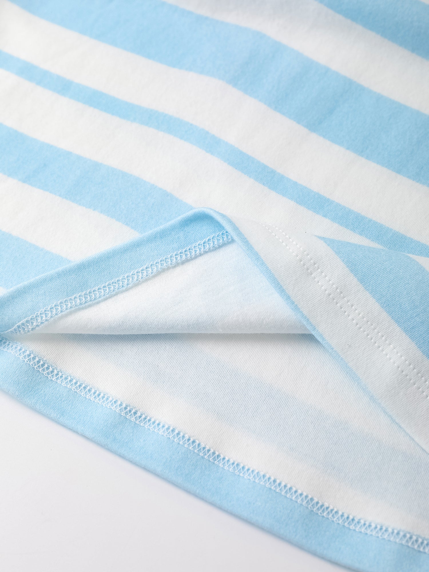 Baby Ruffle Sleeve Berries Print Dress & Knicker Set