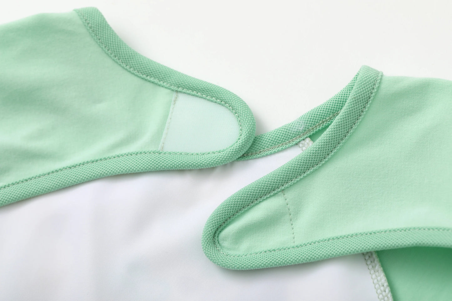 VAUVA Vauva SS24 - Baby Girl's Organic Cotton Long Sleeves Bib