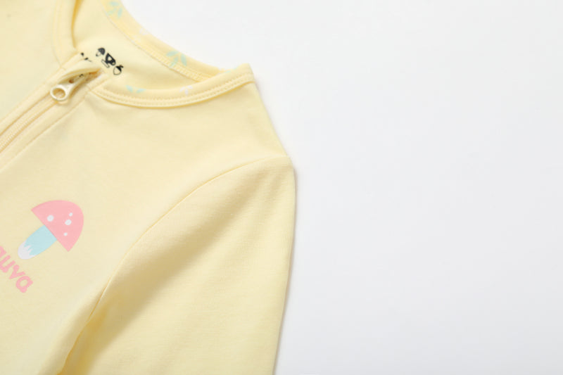 Vauva BBNS - Organic Cotton Light Yellow/White Bodysuits (2-pack)-product image close up