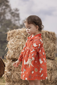 Vauva FW23 - Baby Girls Happy Farm Doll Collar Dress (Red) model front
