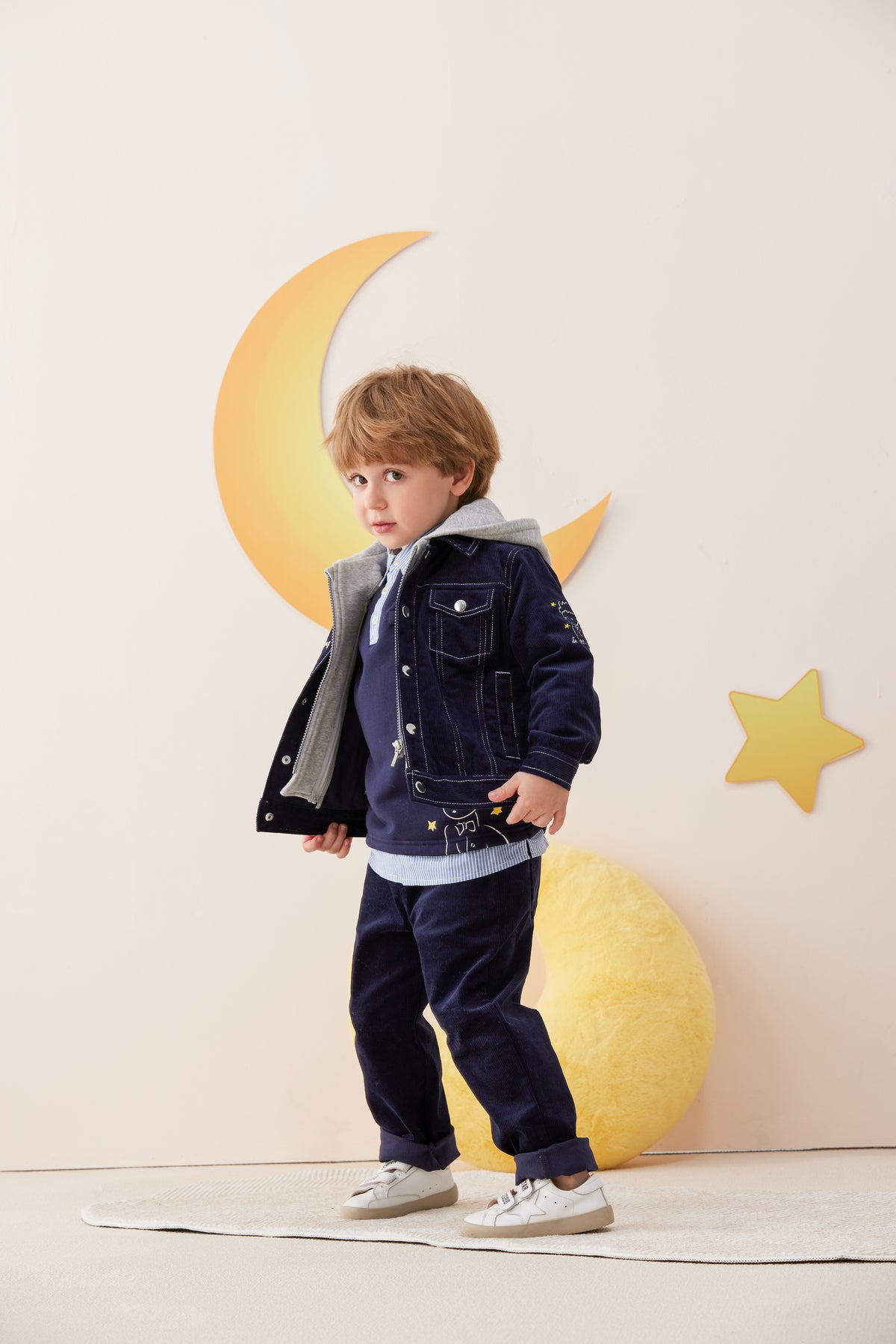 Vauva x Le Petit Prince - Boys Hooded Long-sleeved Jacket-model image side