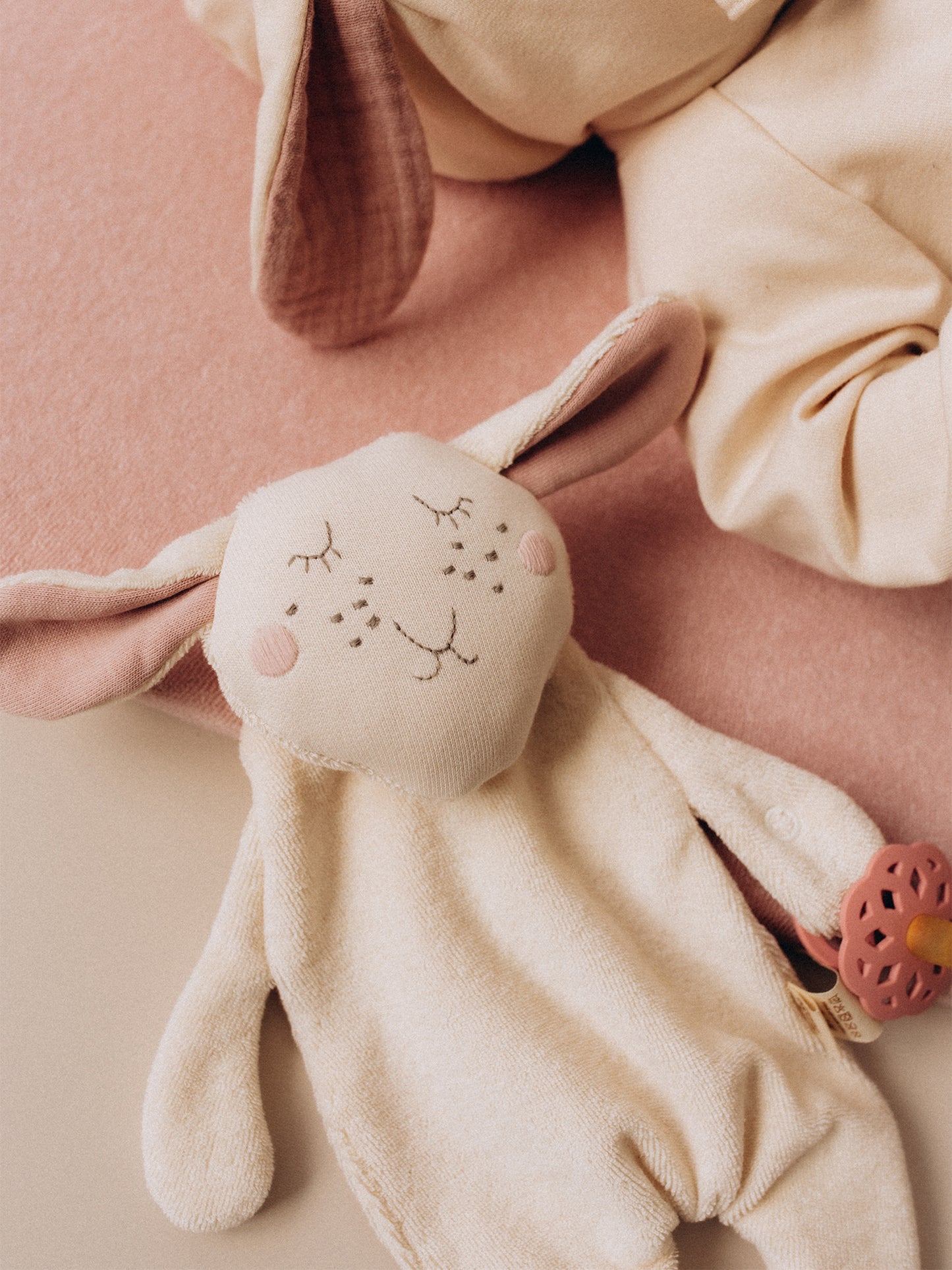 Comforter With Dummy Holder - Sheep