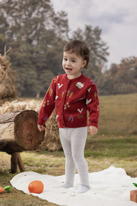 Vauva FW23 - Baby Girls Farm Jacquard Cotton Cashmere Jacket (Red)-model mage front