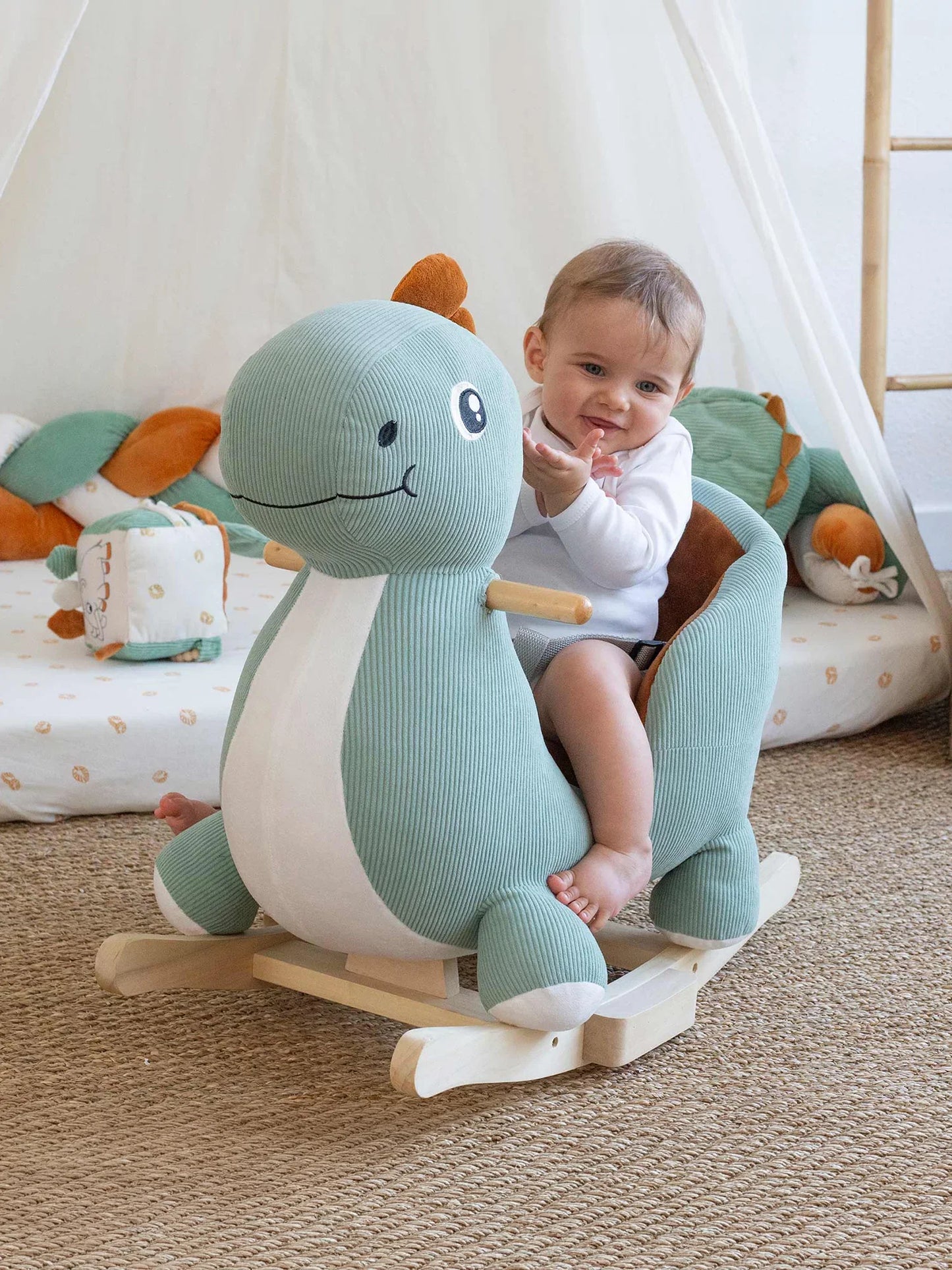 Rocking Toy - Diplododo