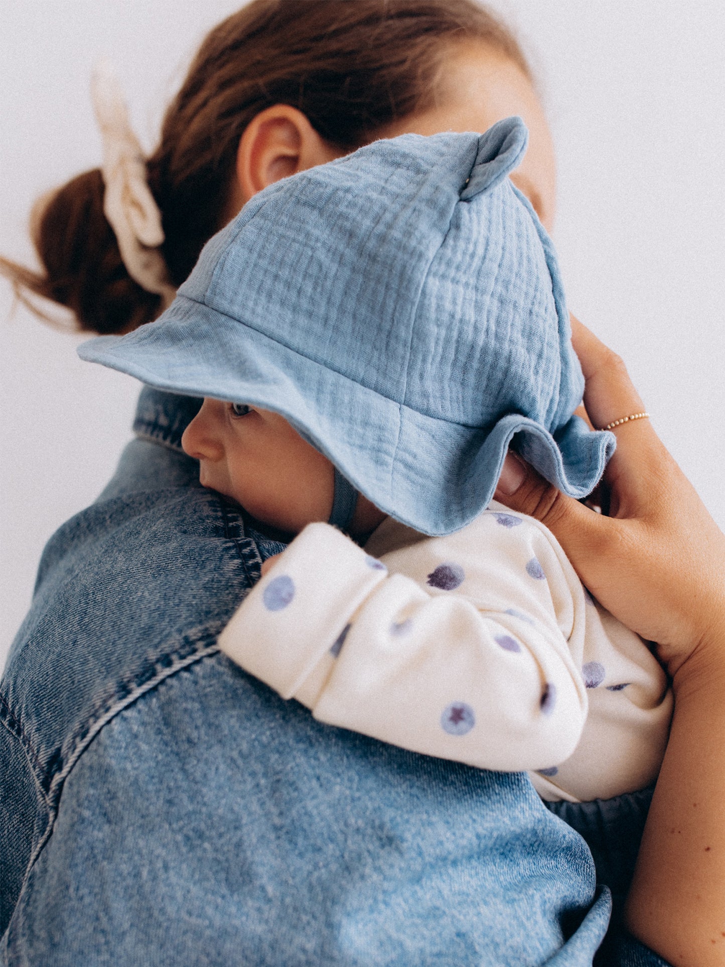Muslin Sun Hat With Teddy Ears (GOTS)