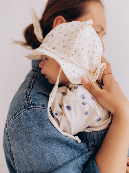 Muslin Sun Hat With Teddy Ears (GOTS)