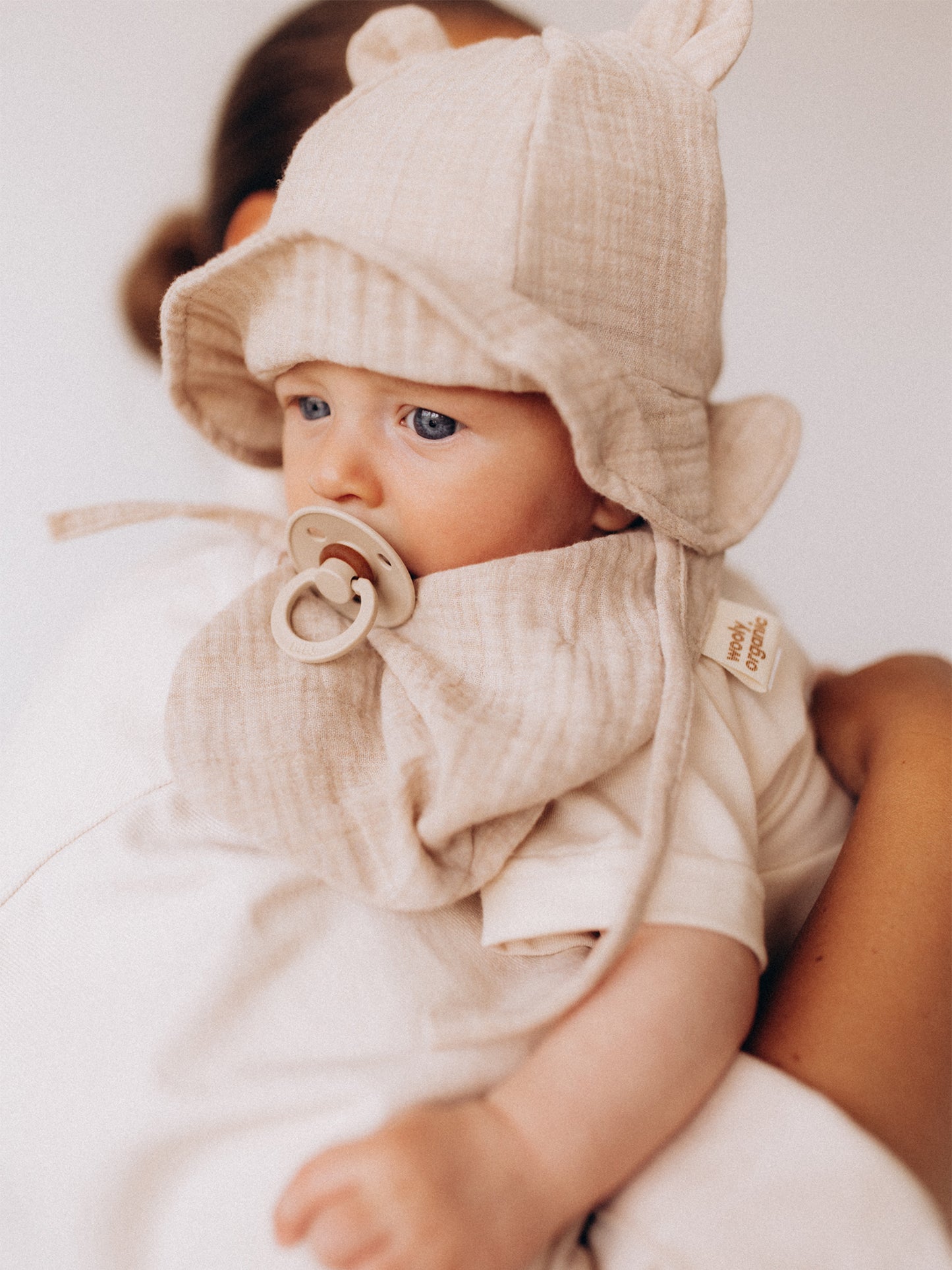 Muslin Sun Hat With Teddy Ears (GOTS)
