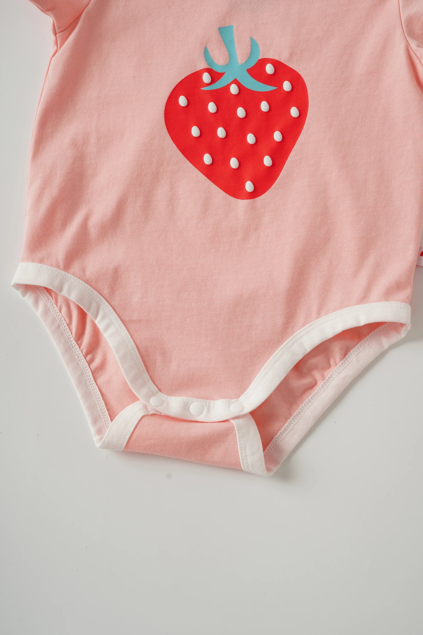 Baby Short Sleeve Strawberry Print Bodysuit