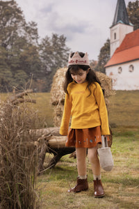 Vauva FW23 - Kids Cotton Long Sleeve Crewneck T-Shirt (Natural Yellow) model front -02