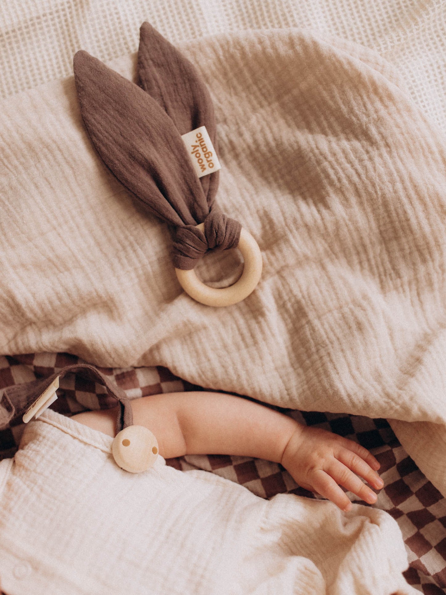 Muslin Ears With Wooden Ring (GOTS)