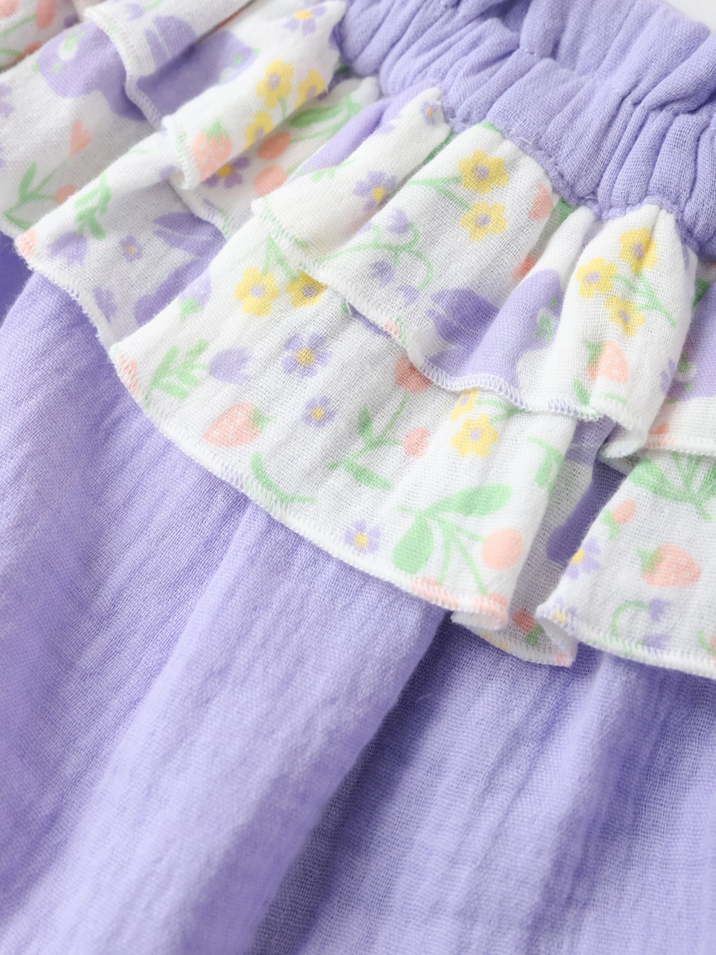 Baby Girls All-Over Bunny Print Two-Tone Frilly Shorts