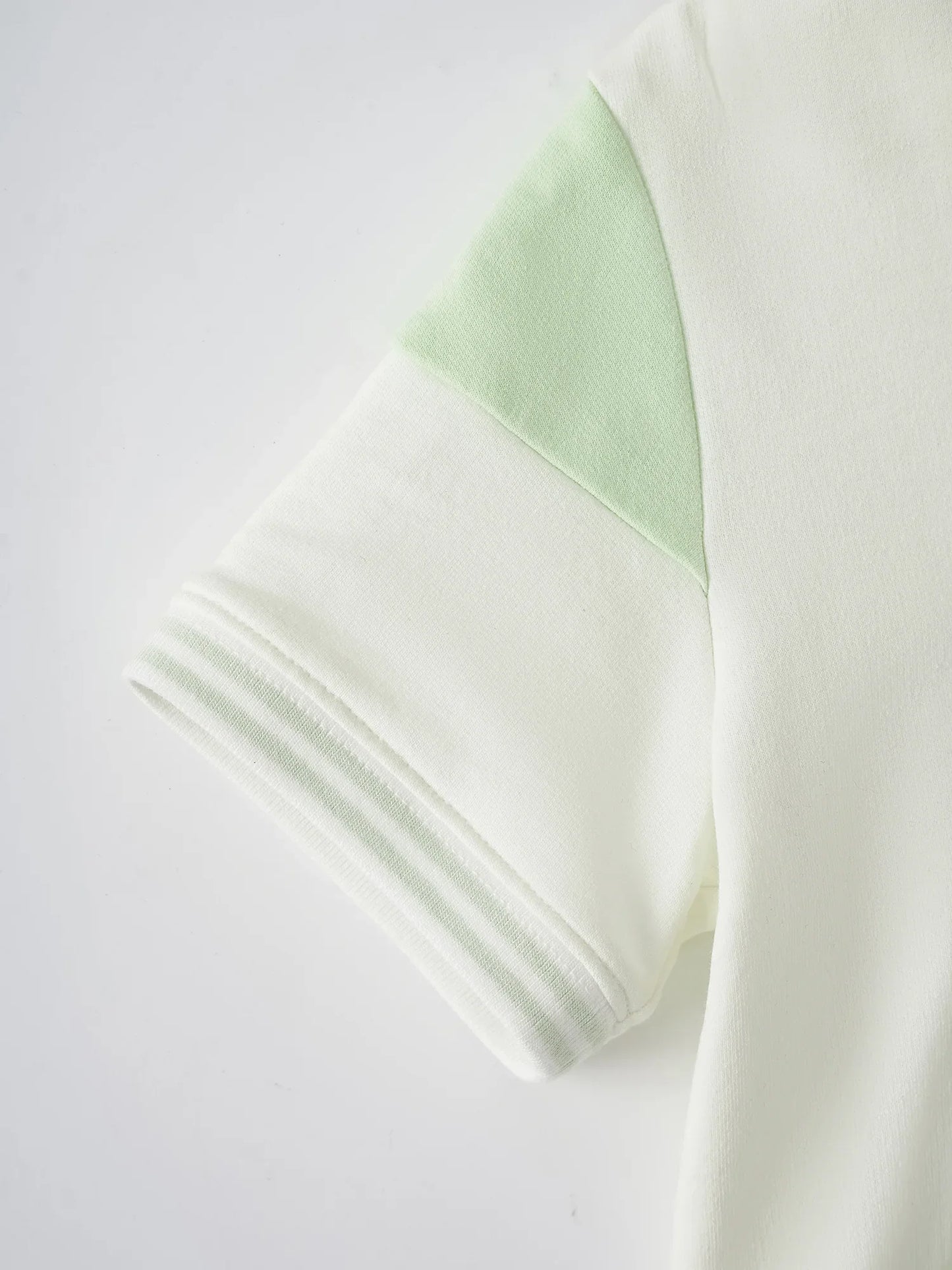 Kid Short Sleeve Logo Embroidery Zipped Hoodie