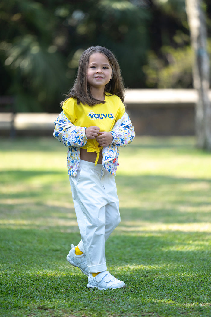 Vauva SS23 Safari - Girls Vauva Logo Print Cotton Short Sleeves Top (Yellow)-model image side