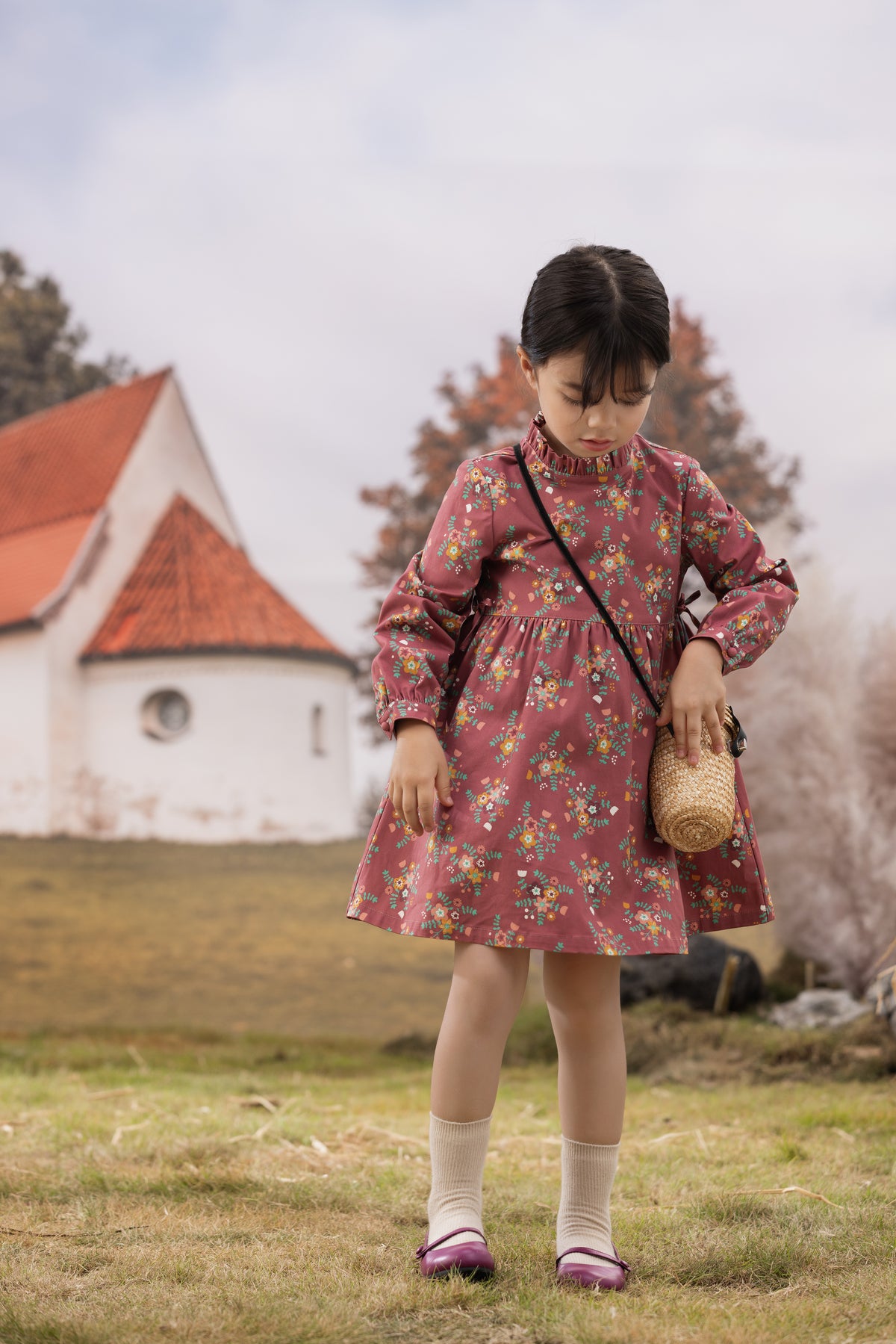 Vauva FW23 - Girls Red Floral Dress-model image front