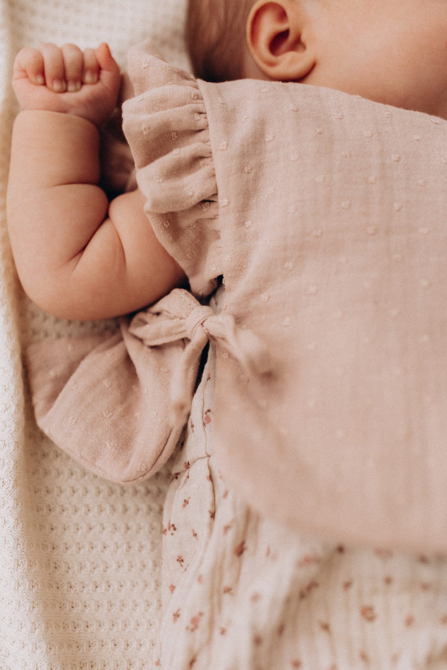 Muslin Waterproof Cover
