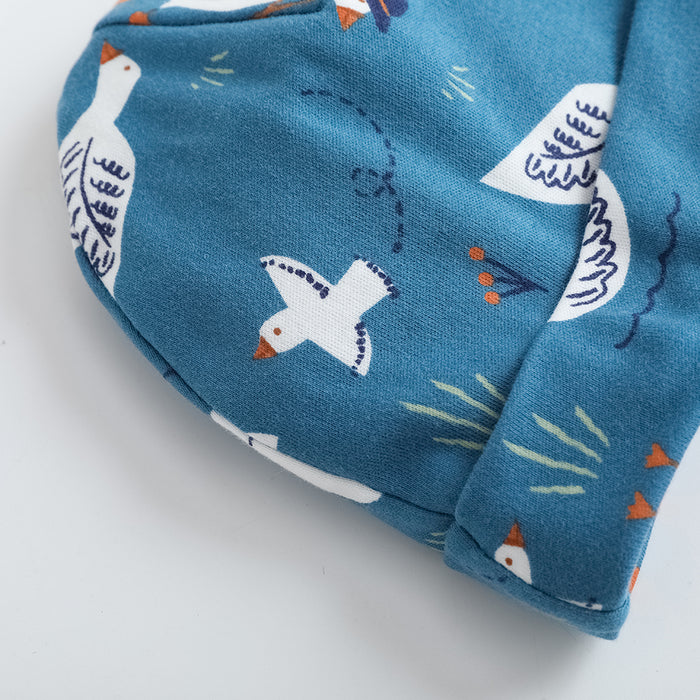 Vauva FW23 - Baby Boy White Goose All Over Print Cotton Hat (Blue)