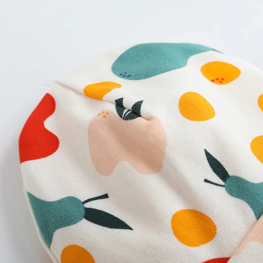 VAUVA Vauva FW23 - Baby Unisex Fruit All Over Print Cotton Hat (White)