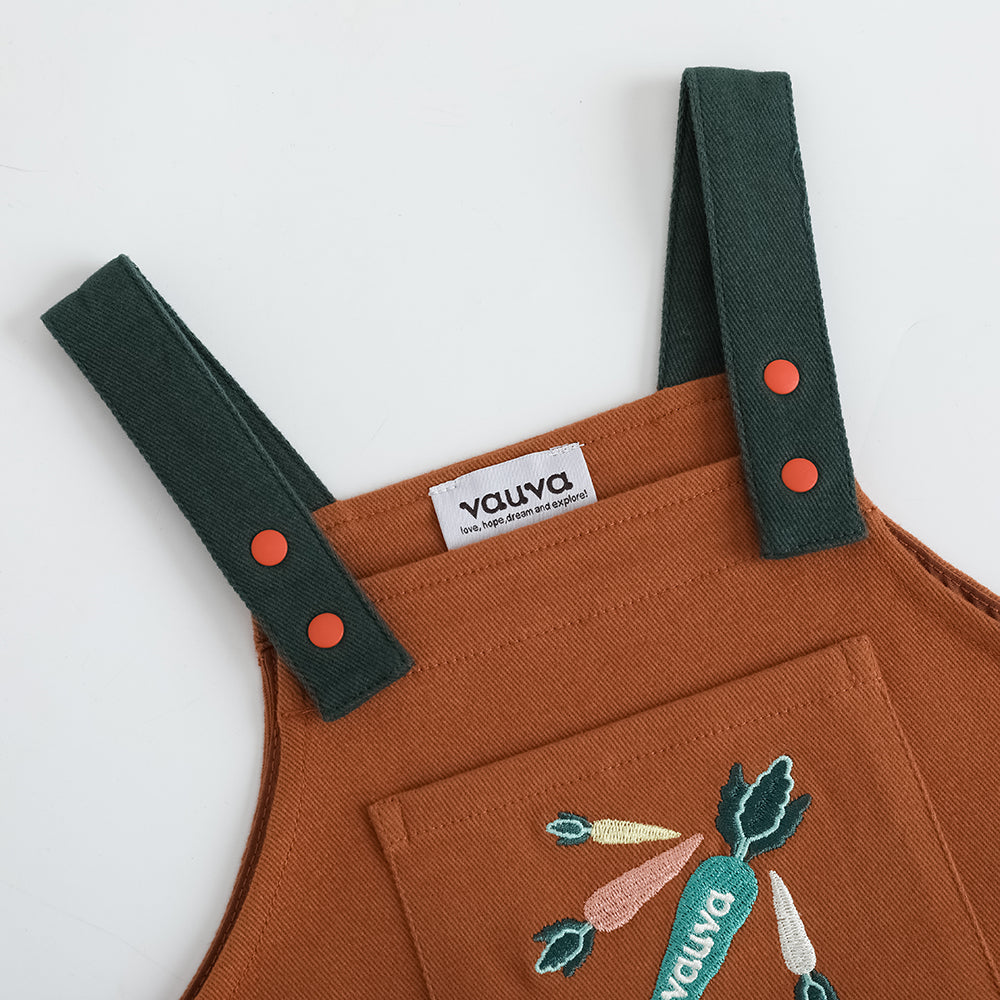 Vauva FW23 - Baby Boys Carrot Embroidery Cotton Dungarees (Brown) product image front zoom in