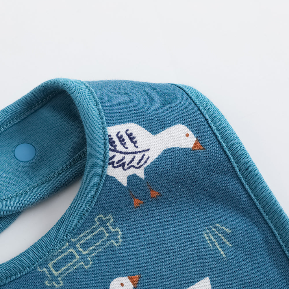 VAUVA Vauva FW23 - Baby Boy White Goose All Over Print Cotton Bib (Blue) Bib