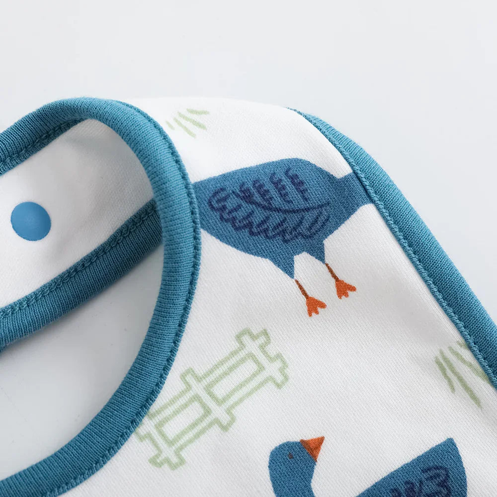 VAUVA Vauva FW23 - Baby Boy White Goose All Over Print Cotton Bib (White) Bib