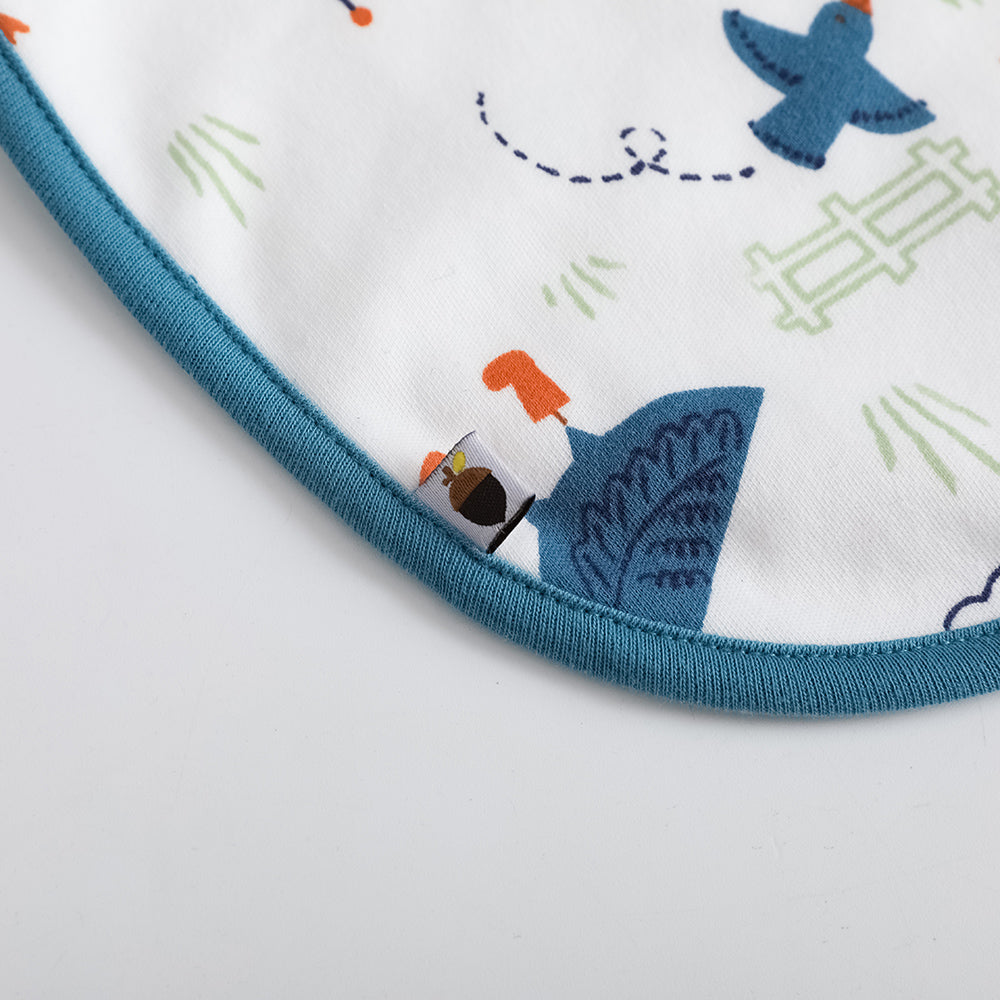 VAUVA Vauva FW23 - Baby Boy White Goose All Over Print Cotton Bib (White) Bib