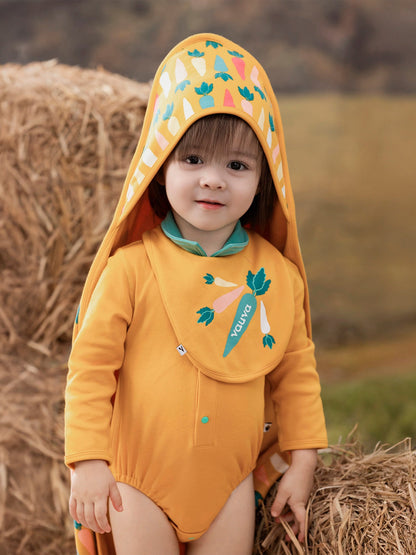 VAUVA Vauva FW23 - Baby Boy Carrot Pattern Cotton Bib (Yellow) Bib