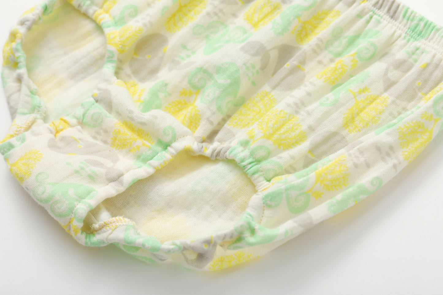 VAUVA Vauva SS24 - Baby Girl All Over Print Peter Pan Collar Top & Bottom Set Top & Bottom Set