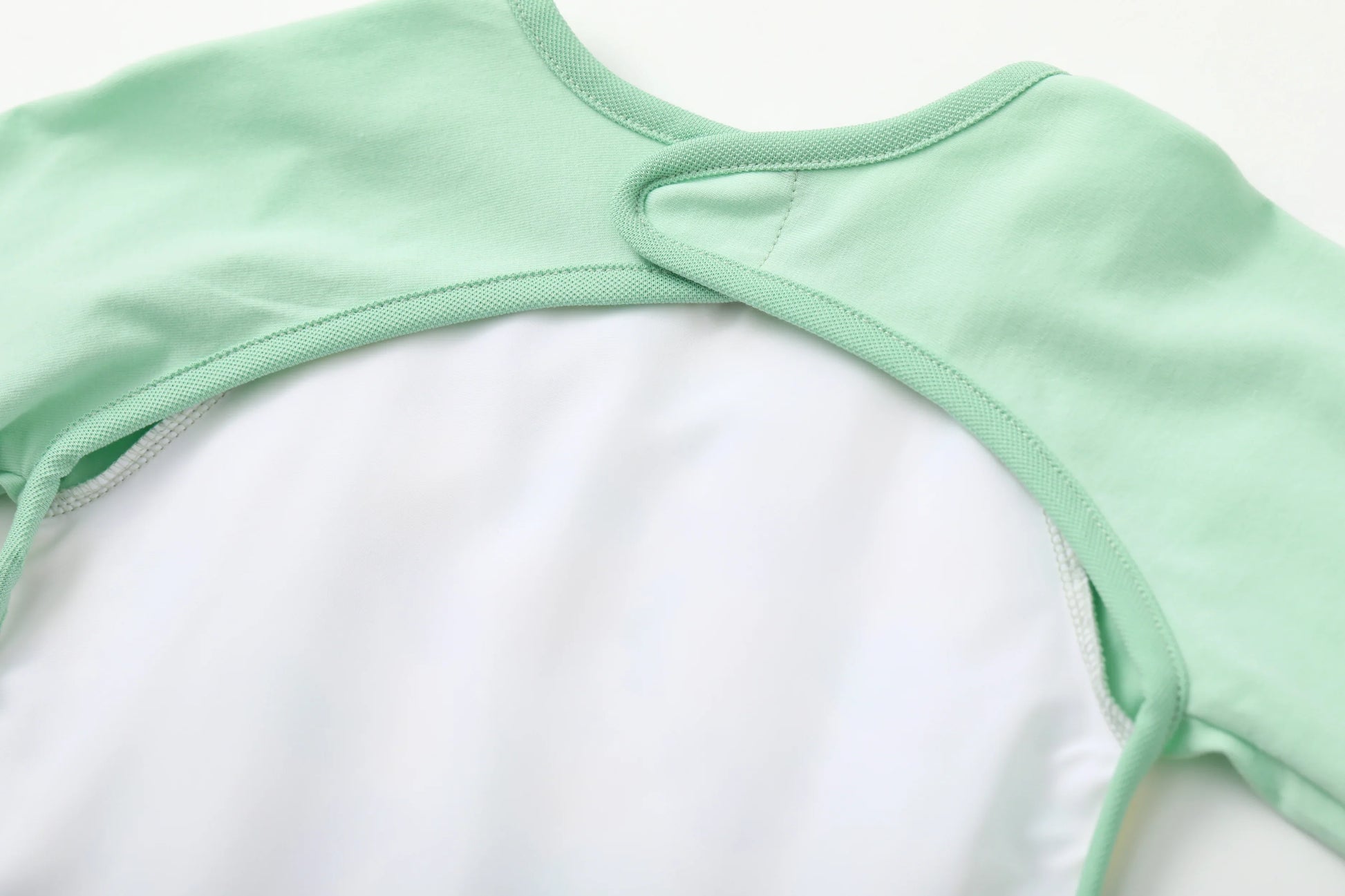 VAUVA Vauva SS24 - Baby Girl's Organic Cotton Long Sleeves Bib