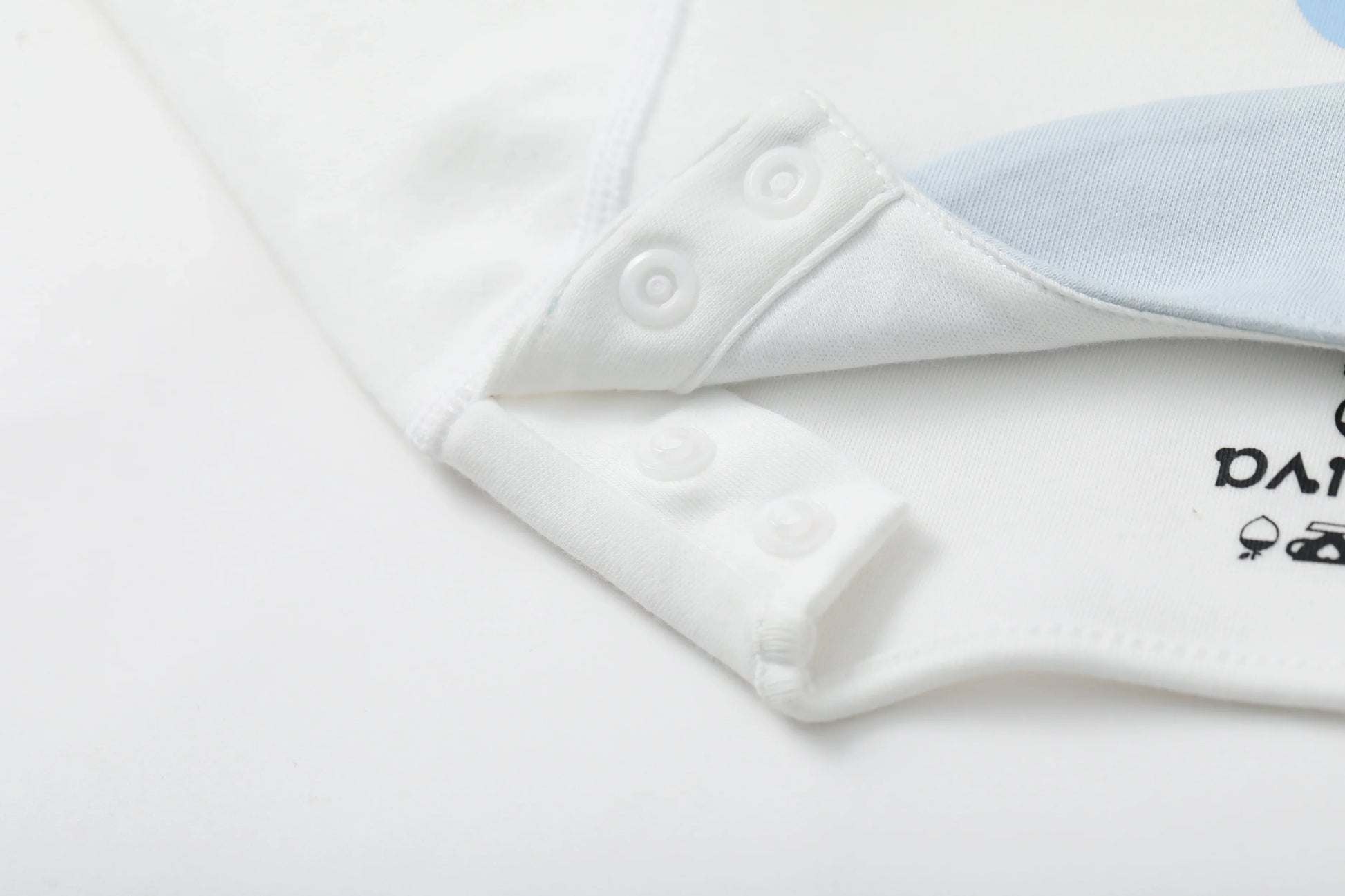 VAUVA Vauva BBNS - Baby Moisture-wicking Crew Neck Bodysuits (2-pack) Bodysuit