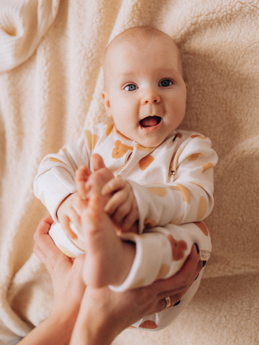 Big Dots Sleepsuit (GOTS)