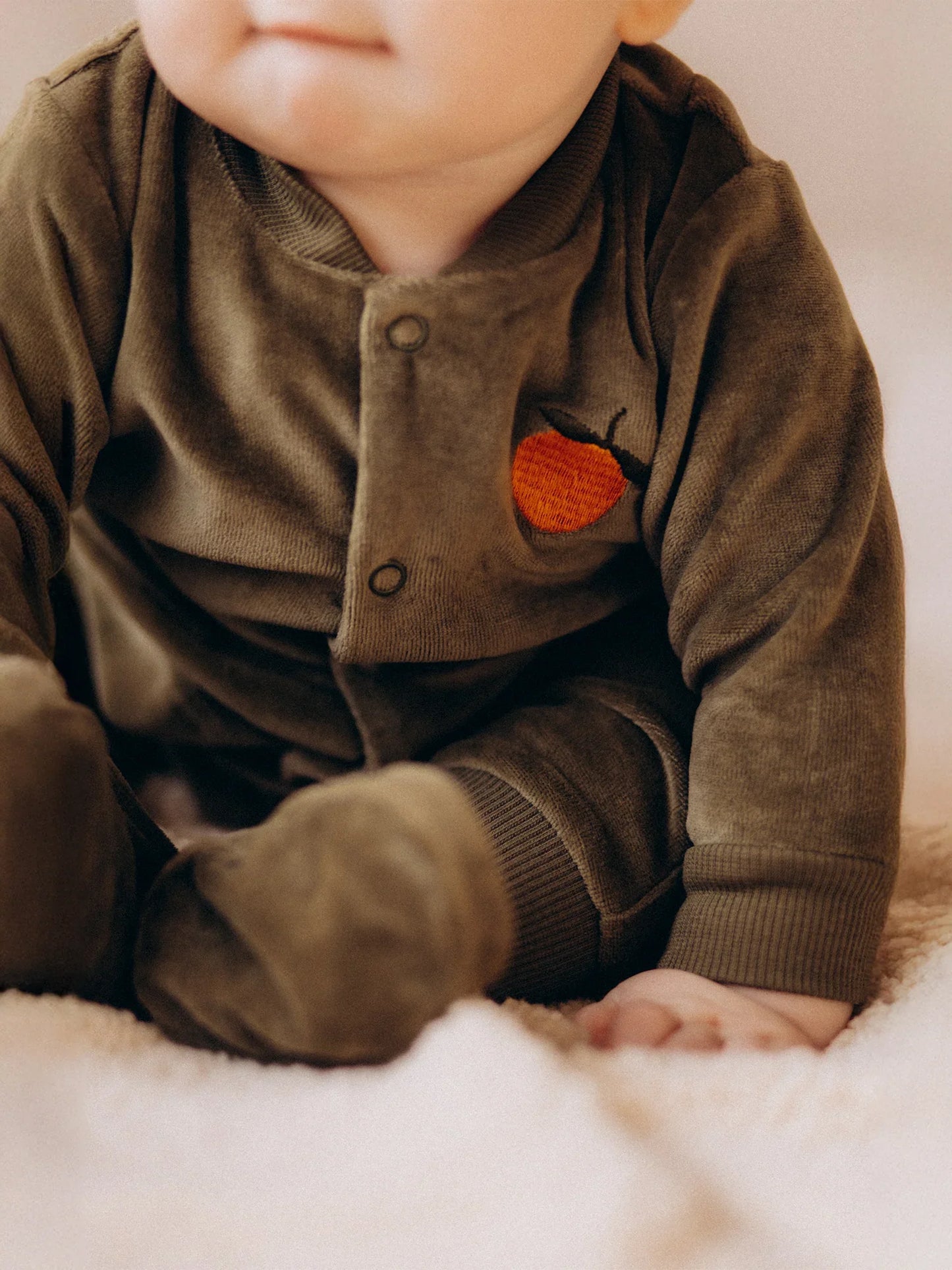 Olive Embroidered Velour Jacket (GOTS)
