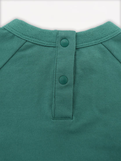 Bear-Print Raglan Sleeve  Tee