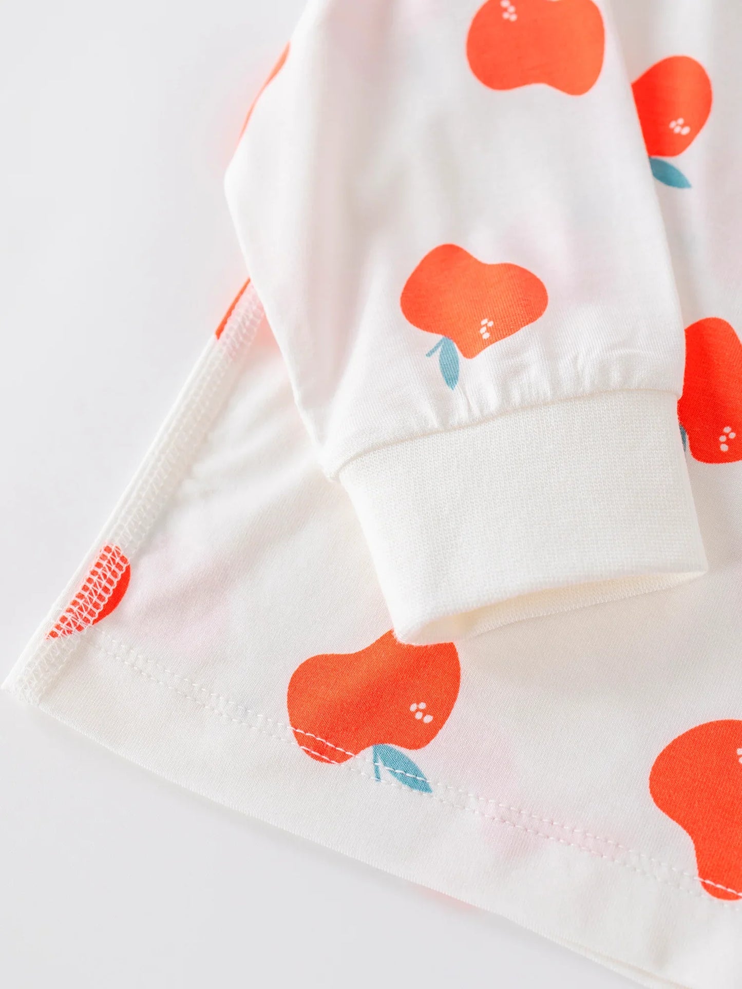 Kids Bamboo Apple Print Long Sleeve Pajama Set
