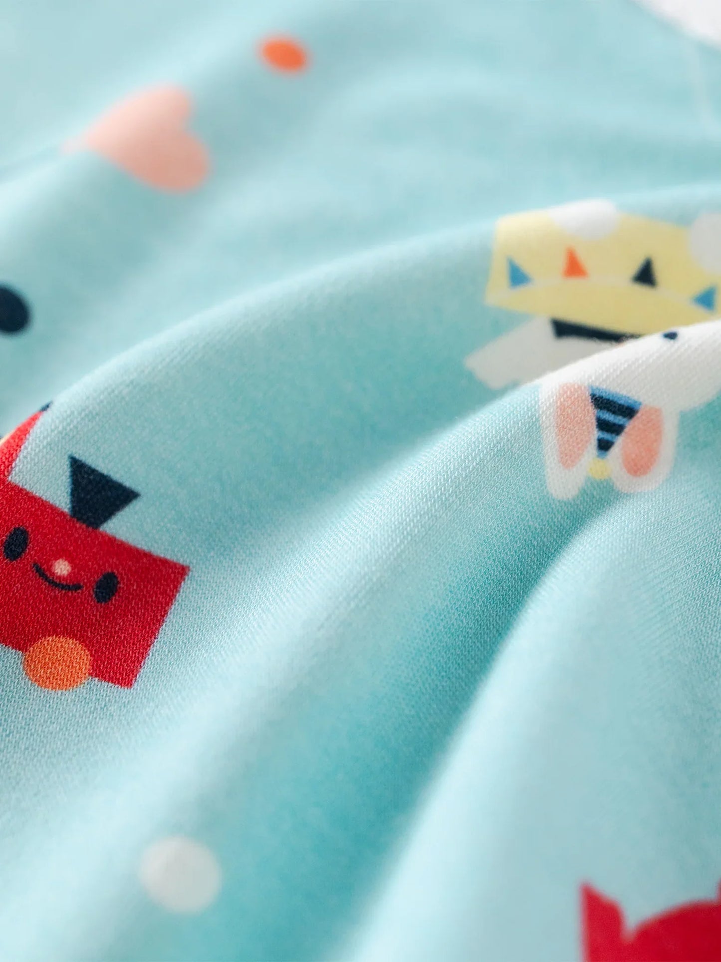Babies Pattern Blanket & Bib Set