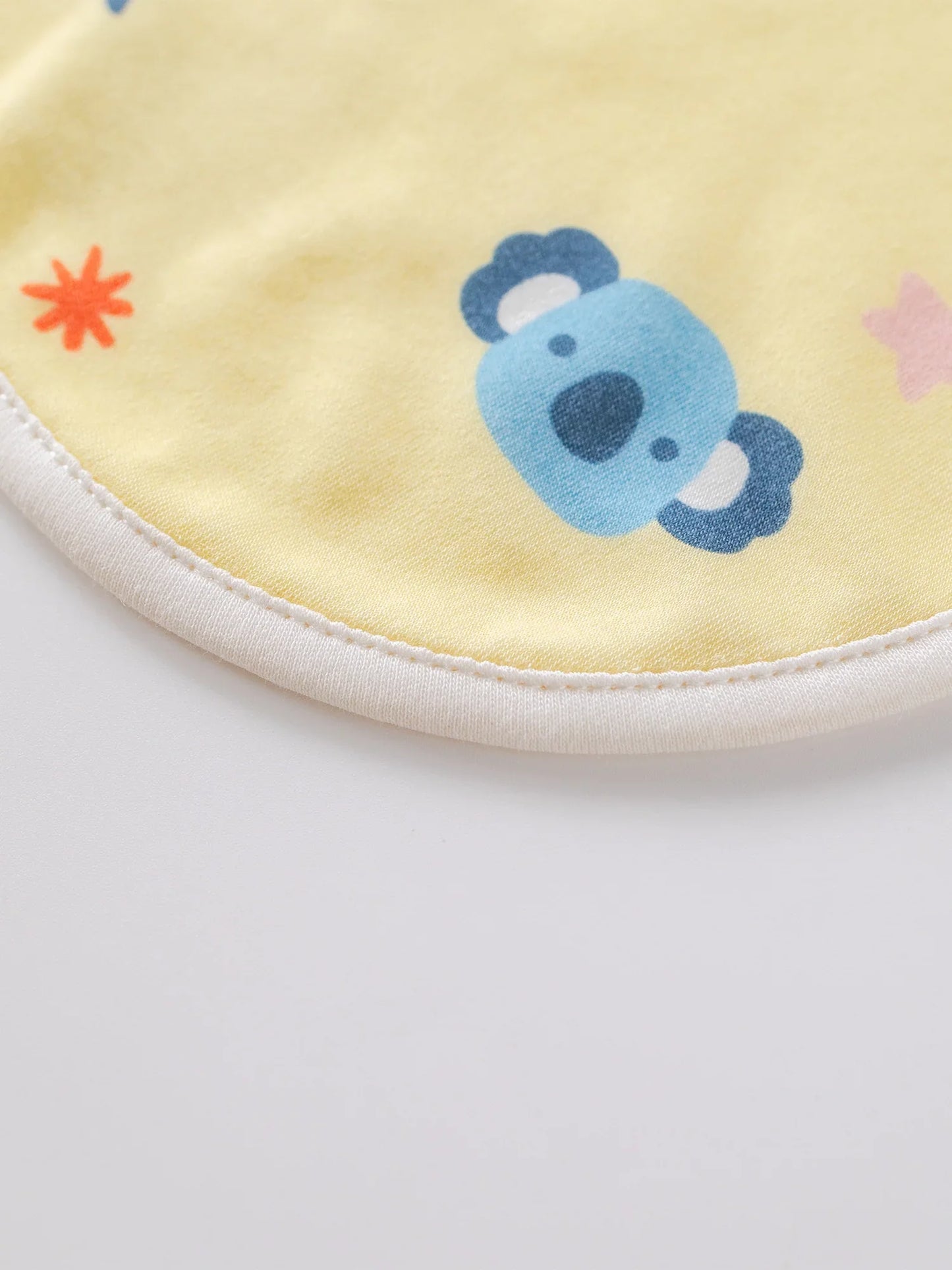 Babies Pattern Blanket & Bib Set