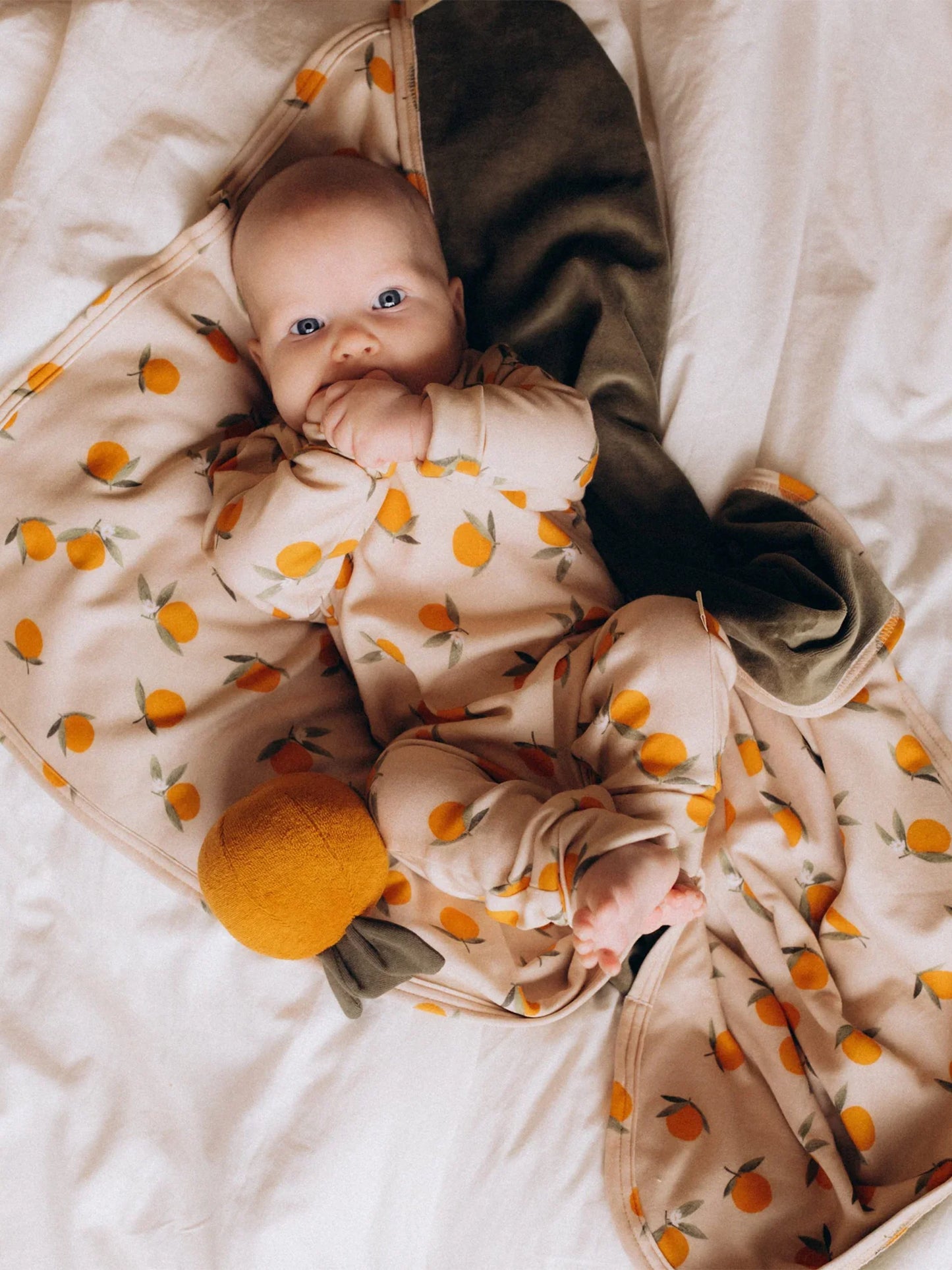Lemon Print Reversible Velour Blanket (GOTS)