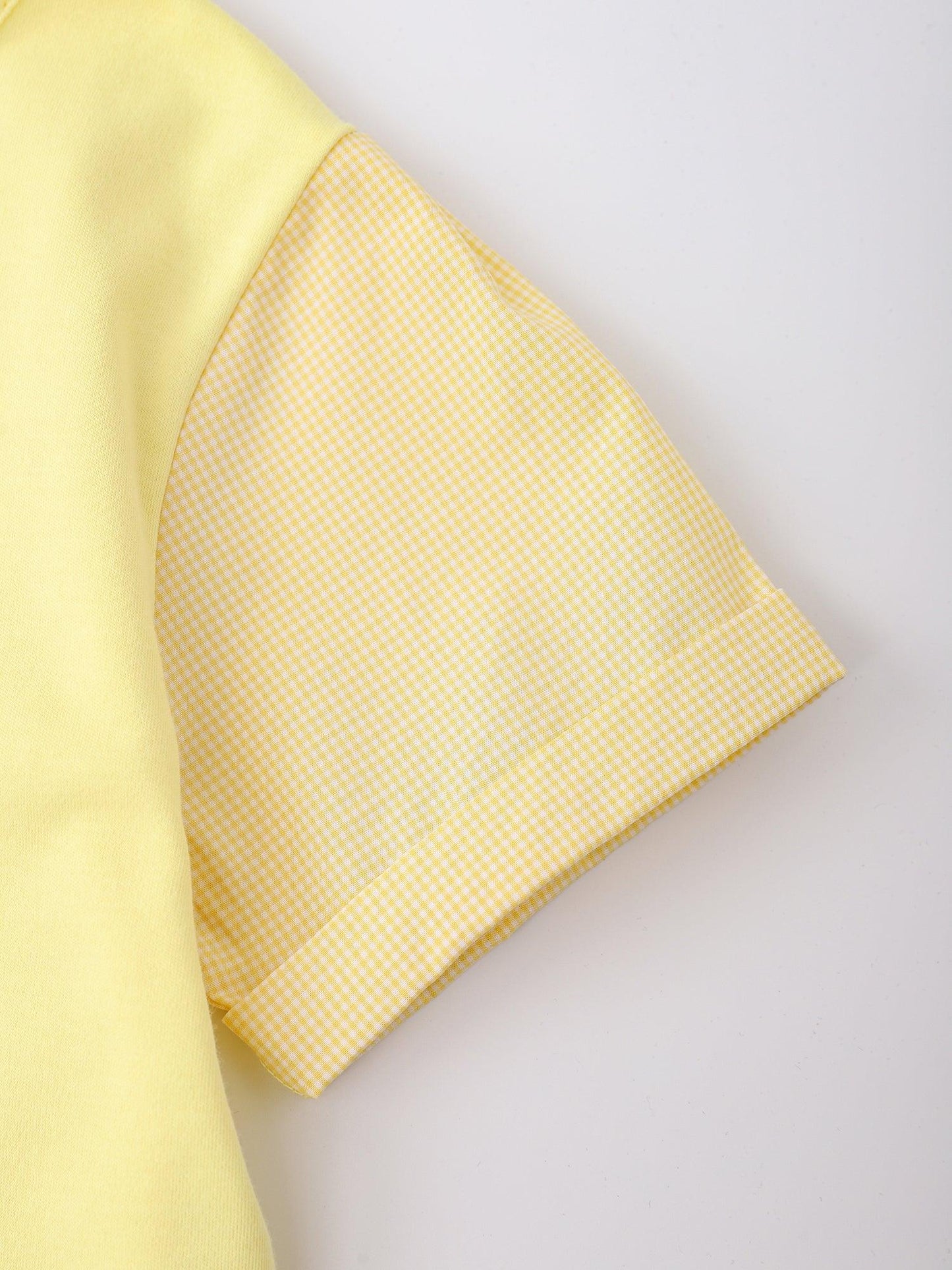 Girls’ Graphic Print Organic Cotton T‑Shirt with Gingham Sleeves