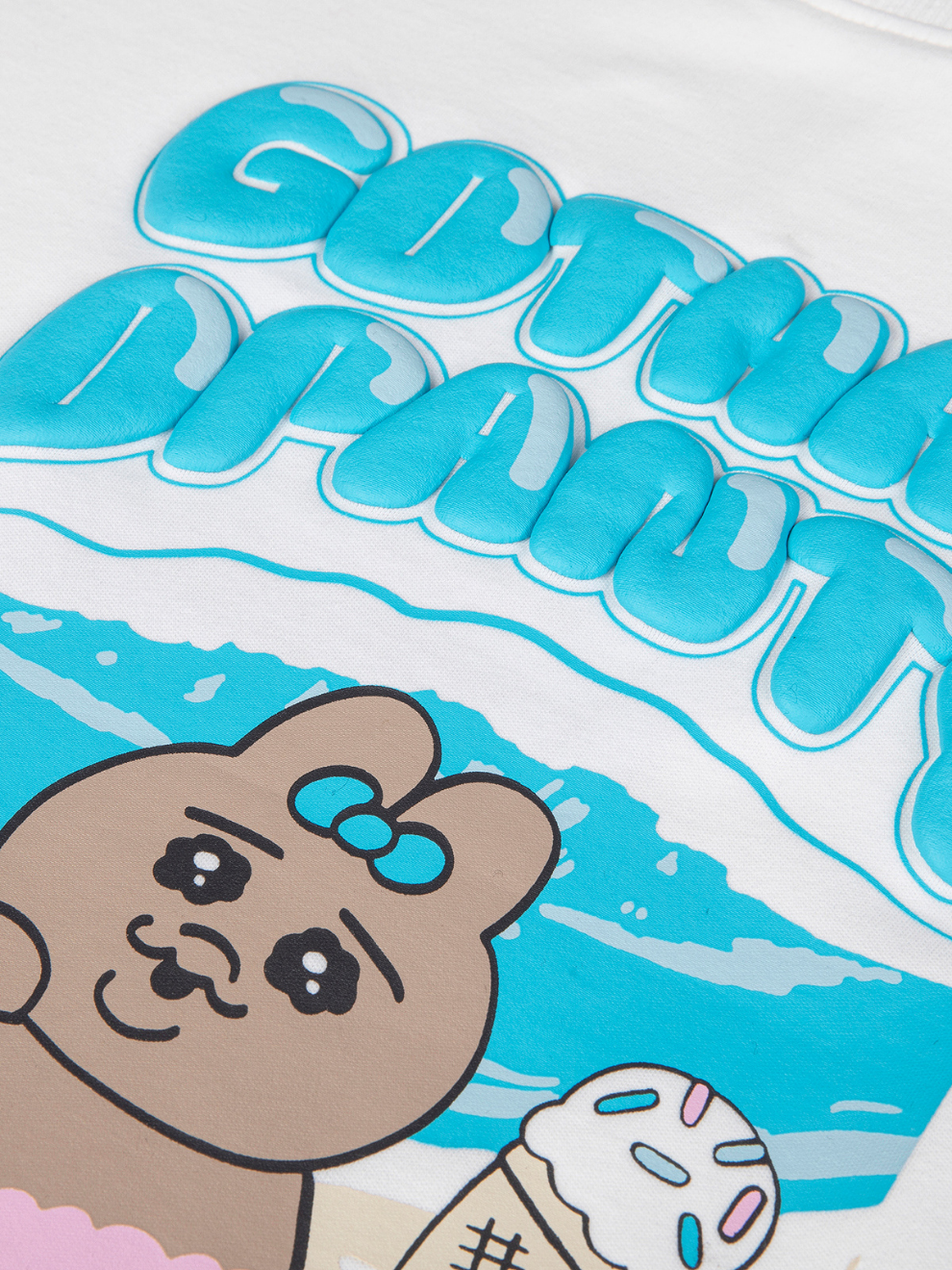 3D Bubble Print Graphic T-Shirt