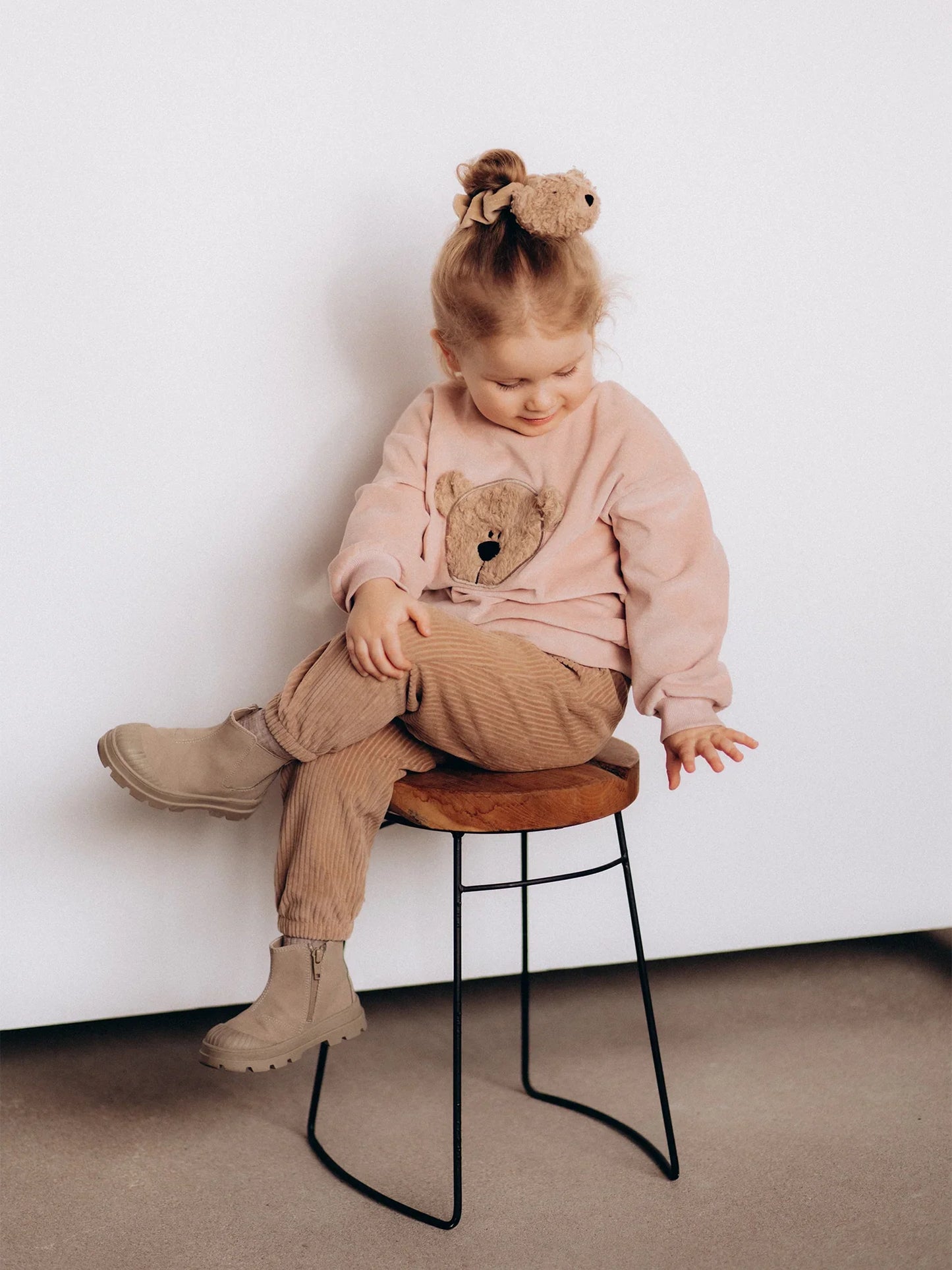 Velour Scrunchy With Teddy