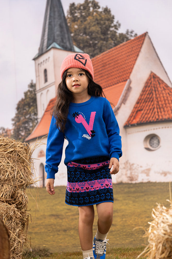 Vauva FW23 - Girls Blue Printed Cotton Pullover-model image front