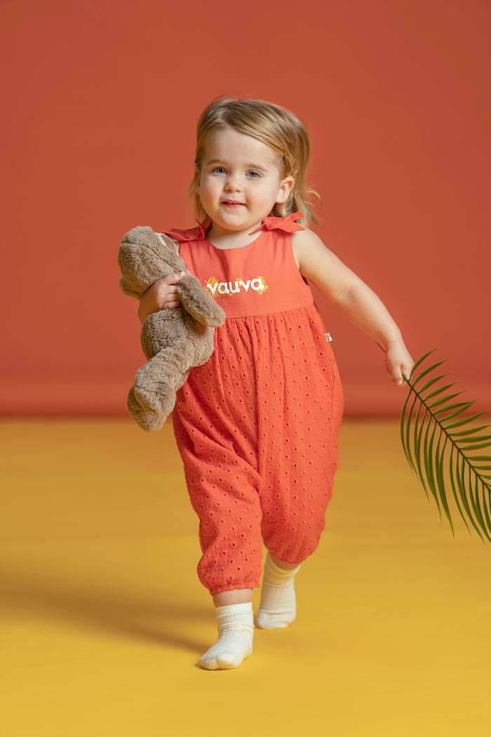 Vauva SS23 Safari - Baby Girls Cotton Sleeveless Romper-model image front
