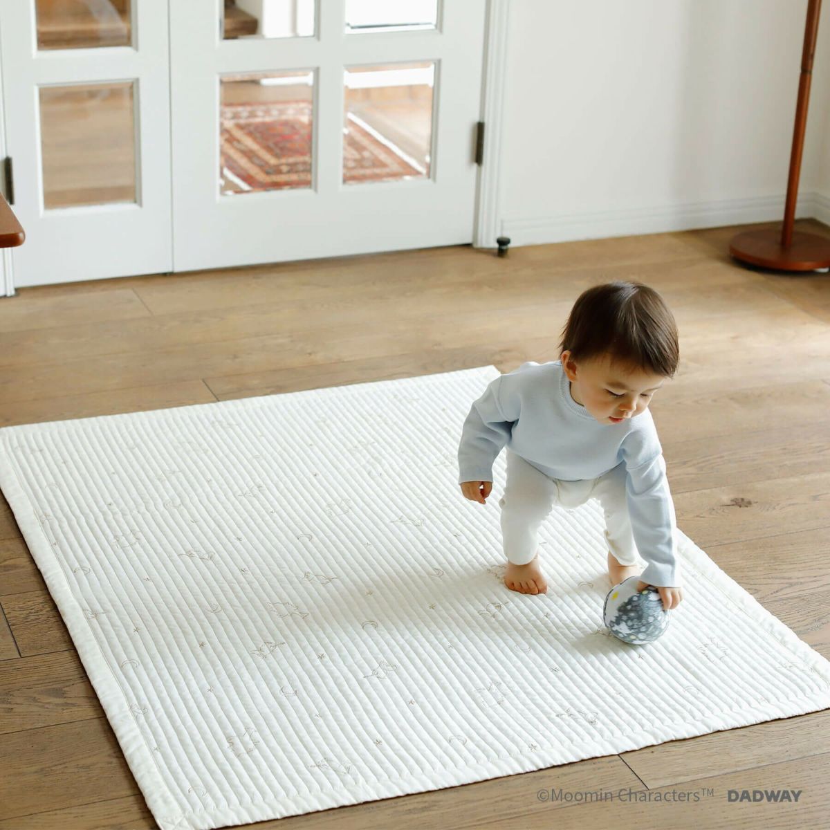 Moomin Baby Quilt Blanket L/White product image model